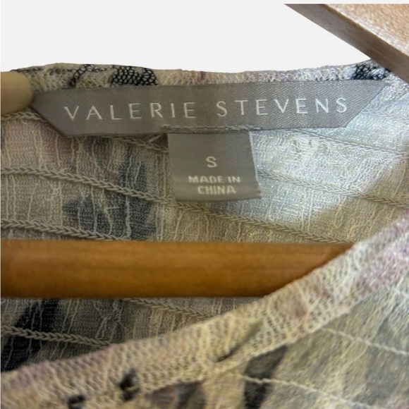 Sheer Lace Floral Blouse Bell / Flare Sleeve Shirt Chest Smocking Ruffle Sm Boho - Picture 5 of 6